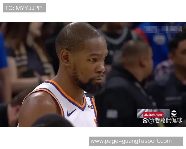 杜兰特全能发挥贡献22分5篮板11助攻但6次失误略显失常