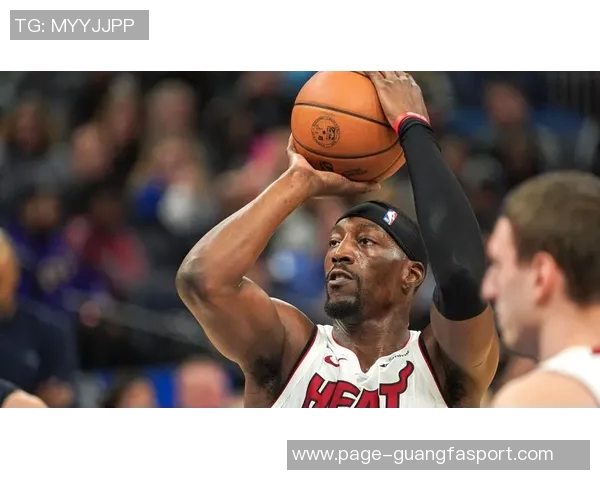 阿德巴约强调球队专注力助力胜利拒绝借口面对比赛挑战